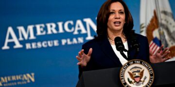 Anuncia Kamala Harris visita a Guatemala y México