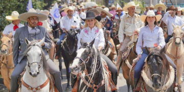 romina contreras cabalgata