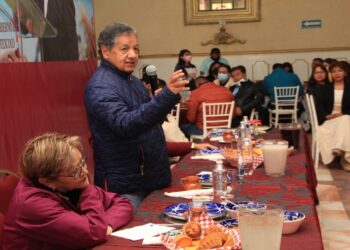 El cambio comienza con la gente, asegura Higinio Martínez