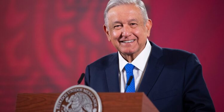 AMLO dice que Banxico tiene autonomía