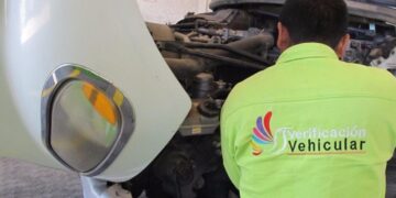 Aumenta la verificación vehicular en Edomex