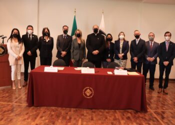 Firman convenio Huixquilucan y Universidad Anáhuac para becar a estudiantes