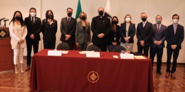 Firman convenio Huixquilucan y Universidad Anáhuac para becar a estudiantes