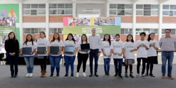 Gobernador Del Mazo fortalece la educación en el Estado de México