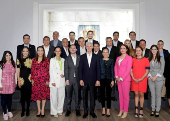 Gobernador Del Mazo se reúne con grupo parlamentario del PRI en el Estado de México