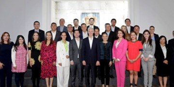 Gobernador Del Mazo se reúne con grupo parlamentario del PRI en el Estado de México