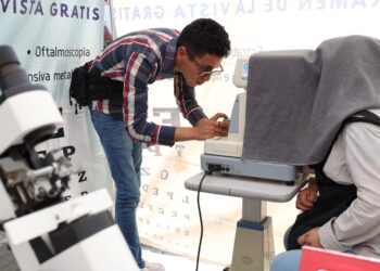 Promueve Huixquilucan salud visual con exámenes de la vista gratuitos