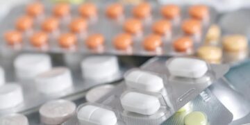 Advierten sobre la prevalencia de medicamentos falsificados en México