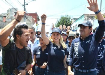 ‘Si no salimos a votar, no habrá más México’: Romina Contreras