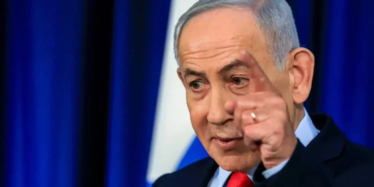 El primer ministro Netanyahu menciona oportunidades para un componente terrestre en Irán y destaca tensiones internas.