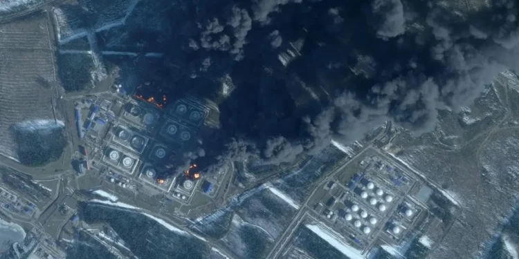 El ataque al depósito en Primorsk confirma el contexto tenso entre Ucrania y Rusia en el conflicto actual.