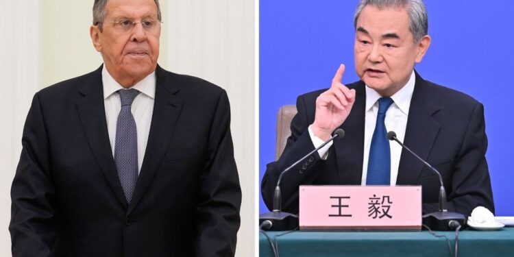 Los cancilleres de China y Rusia establecen un frente común en defensa de la paz global y la estabilidad en Medio Oriente.