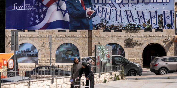 Donald Trump ha decidido extender el alto el fuego con Irán, abriendo la puerta a nuevas negociaciones.