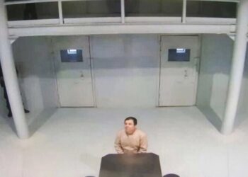 Joaquín El Chapo Guzmán solicita otra vez la extradición, cuestionando la validez de su condena por narcotráfico.