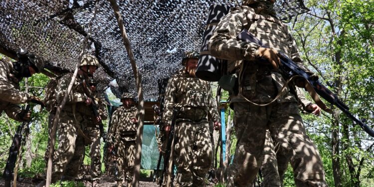 El diálogo entre Estados Unidos y Ucrania busca avanzar en la paz tras más de cuatro años de conflicto con Rusia.